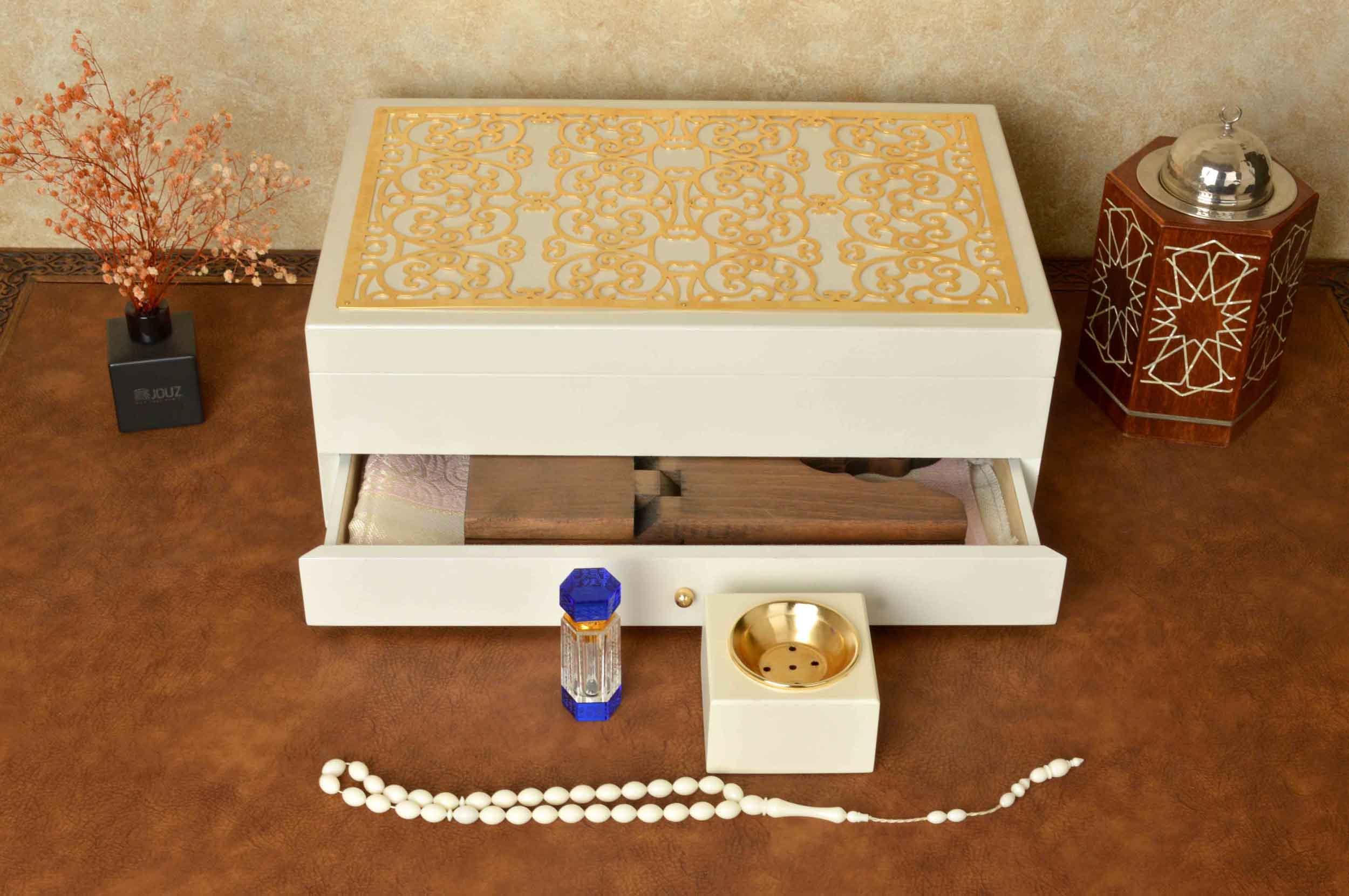 Quran gift set With Oud Oil & Quran Holder Type-01 Closed Box