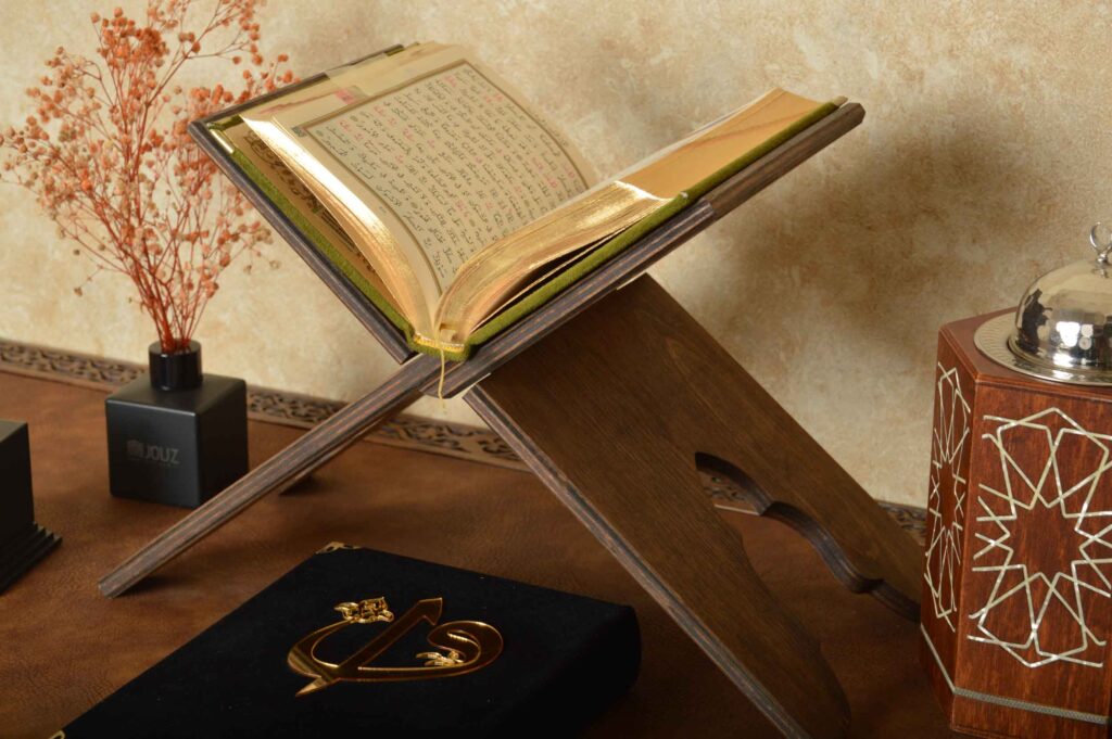 Quran stand holder