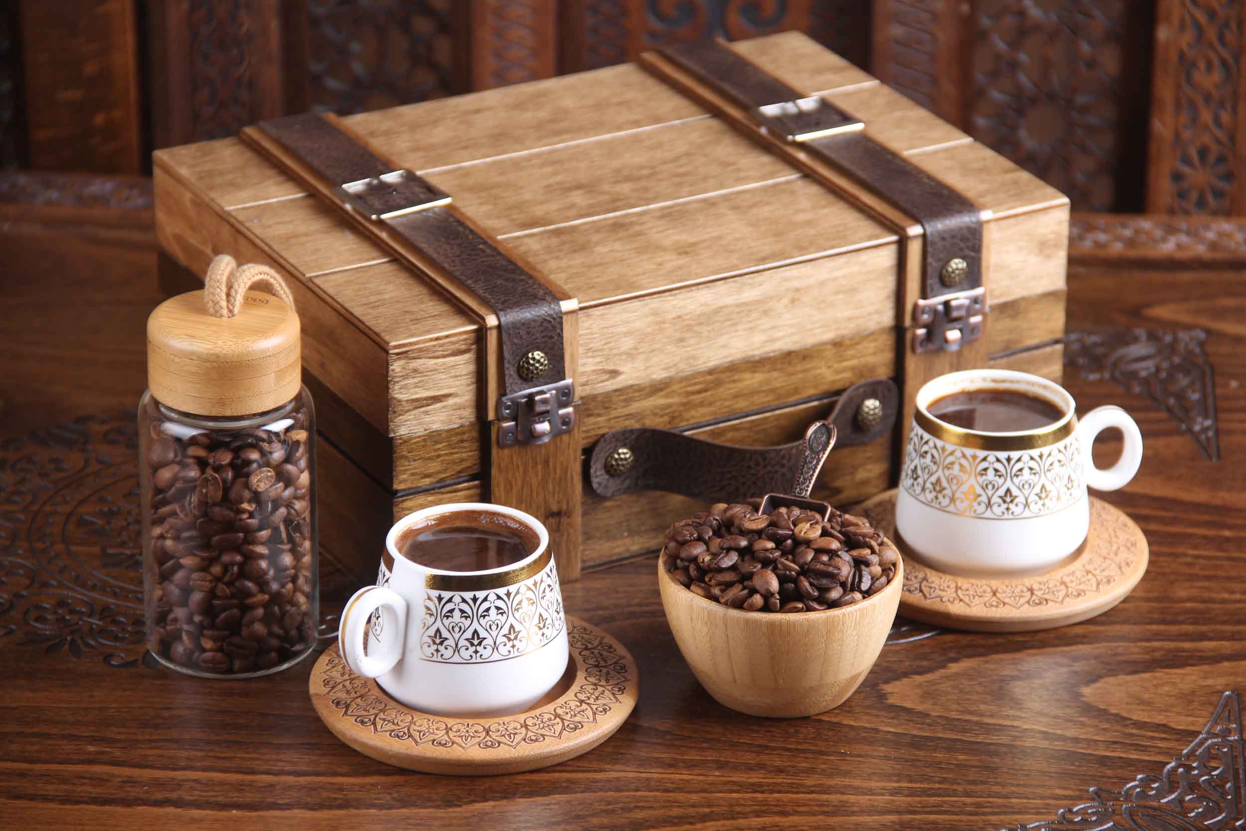 Wooden coffee gift box